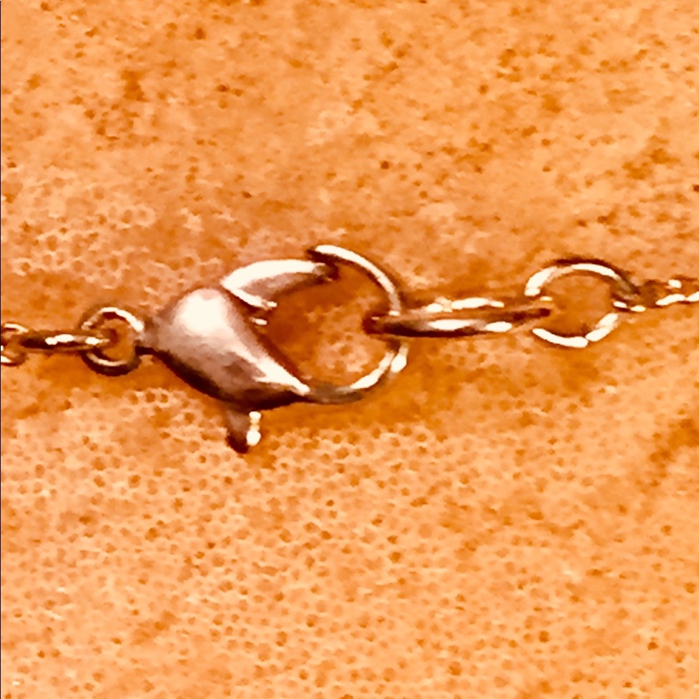 Long pink necklace - Picture 4 of 4